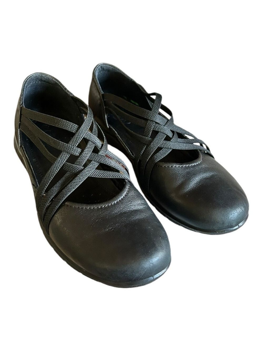 ecco Babett Criss Cross Black Leather Slip On Flats Size 39 US 8-8.5 Worn Once